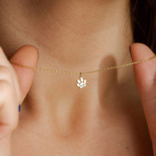 Φόρτωση εικόνας στο εργαλείο προβολής Συλλογής, Κολιέ με χάραξη το όνομα του Δικού σας Κατοικίδιου - Tiny Paw